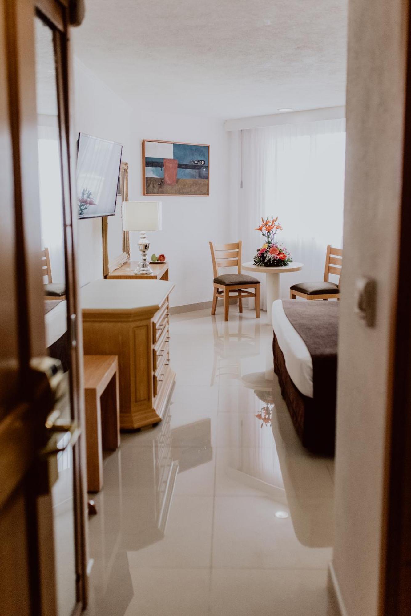 Hotel Laffayette Ejecutivo Guadalajara Kültér fotó
